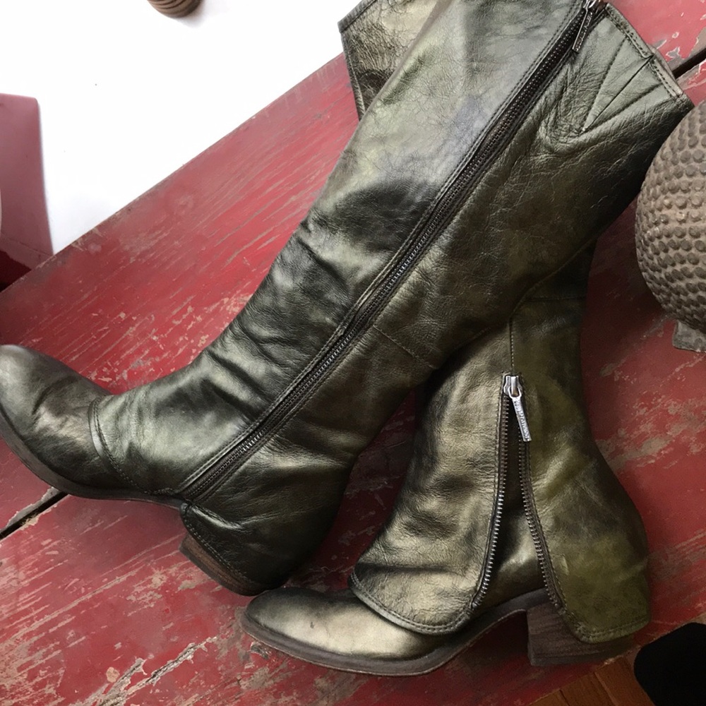 Metallic Olive green Leather boots